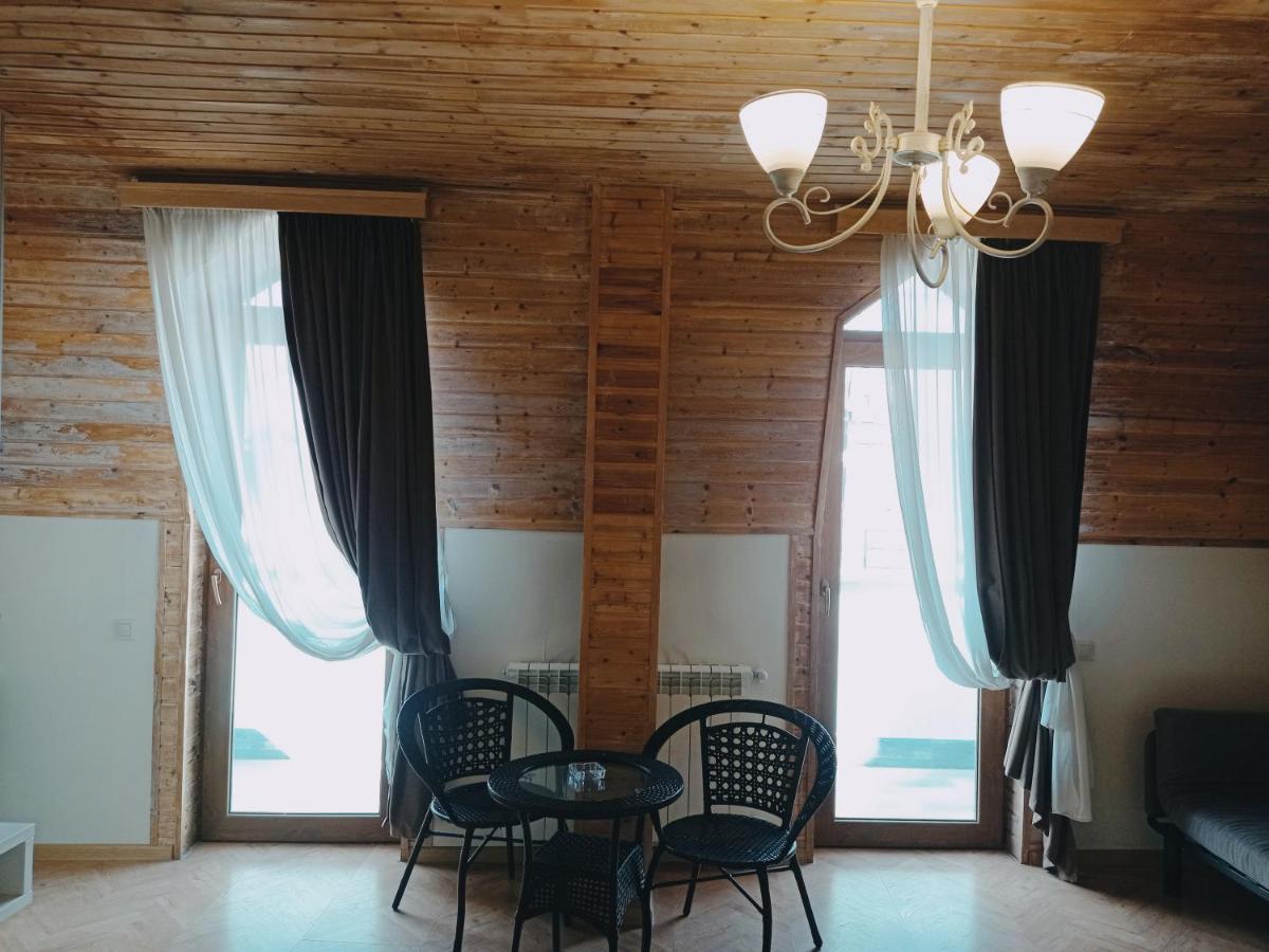 Hotel Four Brothers Tbilisi Bagian luar foto