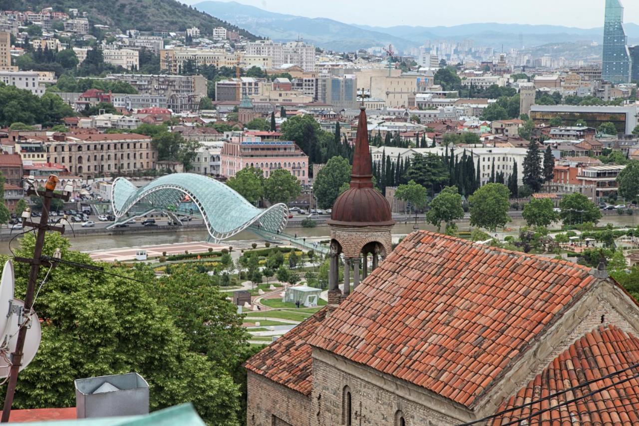 Hotel Four Brothers Tbilisi Bagian luar foto
